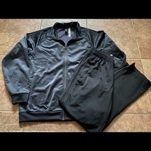 Adidas mens Sz L tracksuit black
